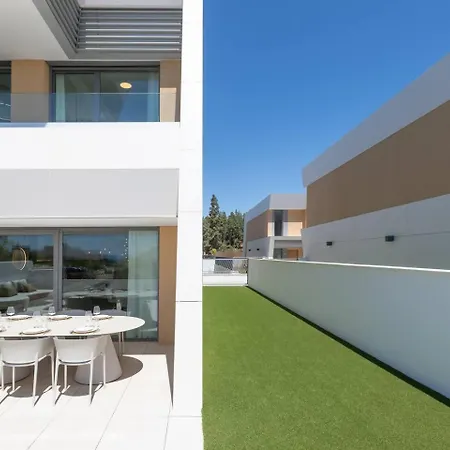 בית נופש El Eden Casa 71 *